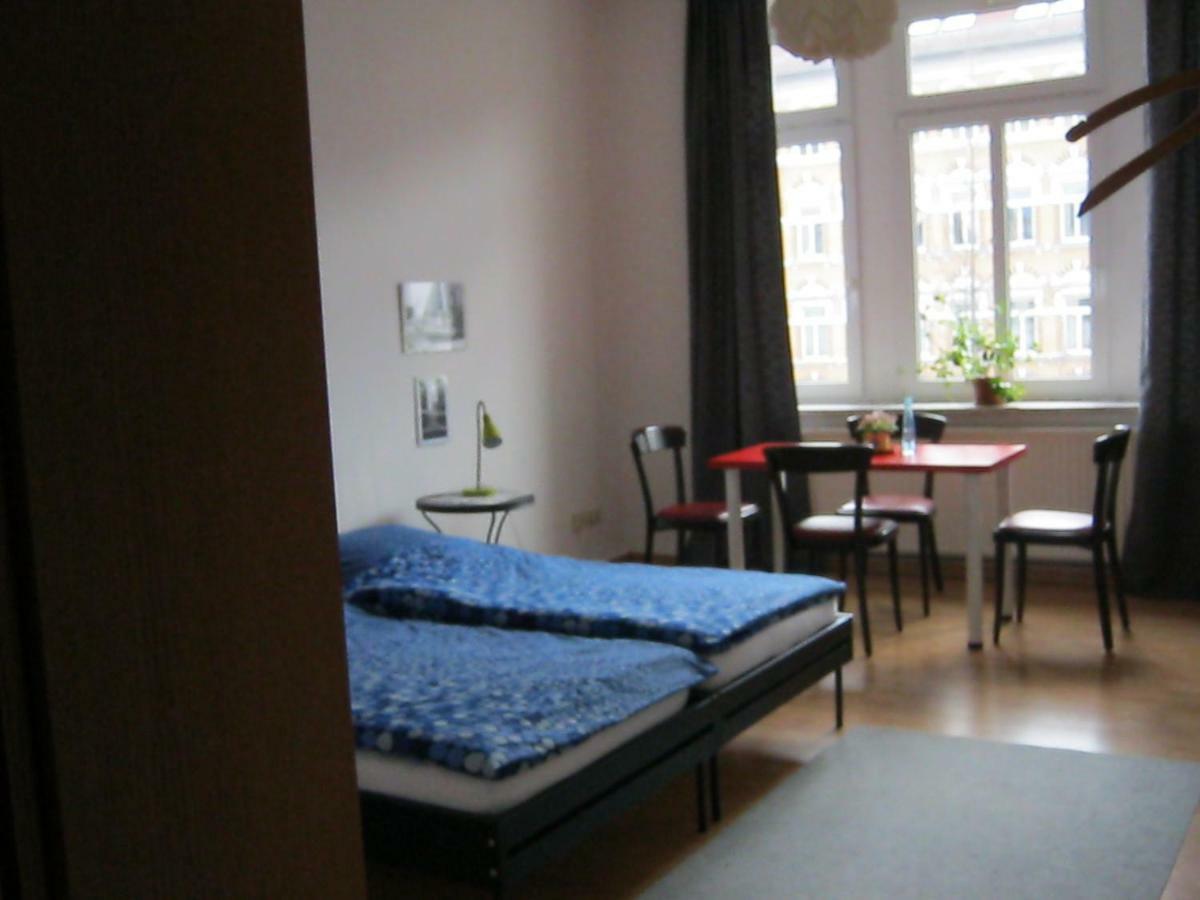 Hostel 2.Heimat Leipzig Exteriör bild